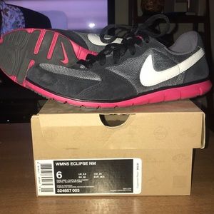 Nike Women’s Sneakers-Size 6-barely worn